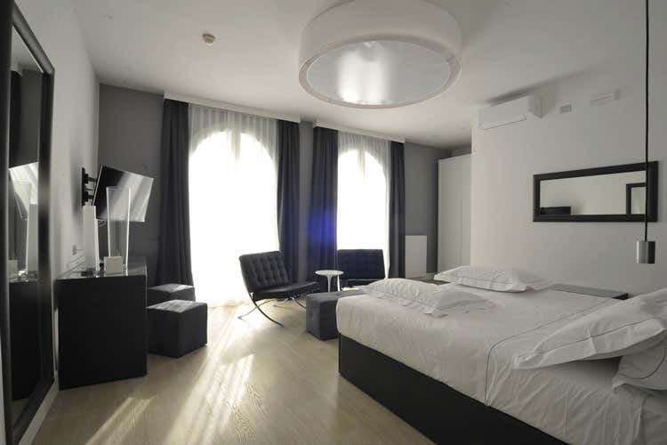 (Sanremo, Miramare The Palace a 5 stelle Struttura e servizi rinnovati e migliorati)