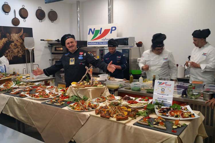 (SapEur e Forl&igrave; Wine Festival Prodotti tipici e i 100 vini migliori d'Italia)