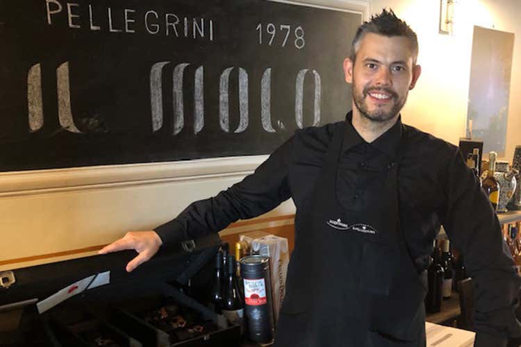 Andrea Pellegrini - Sapori di lago a Il Molo Approdo gourmet sul Trasimeno Andrea Pellegrini - Sapori di lago a Il Molo Approdo gourmet sul Trasimeno
