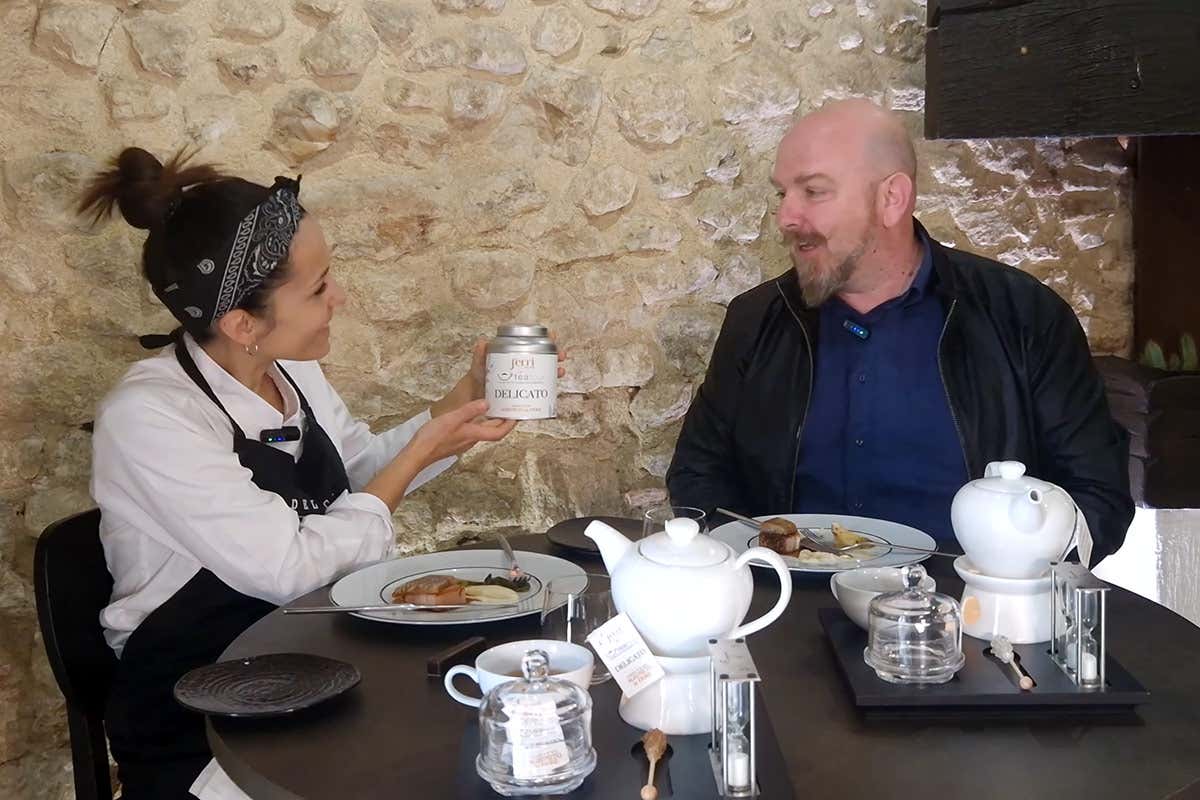 [Tea Tour]: Maiale, trota, sedano rapa, pak choy e soia in abbinamento al tè nero