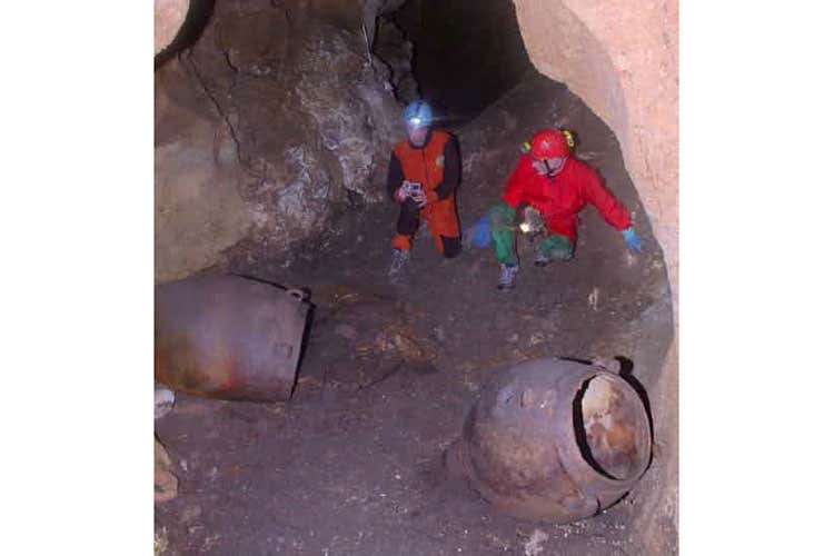 Scoperto un vino di 6mila anni fa La culla è la zona dell'Etna Scoperto un vino di 6mila anni fa La culla è la zona dell'Etna