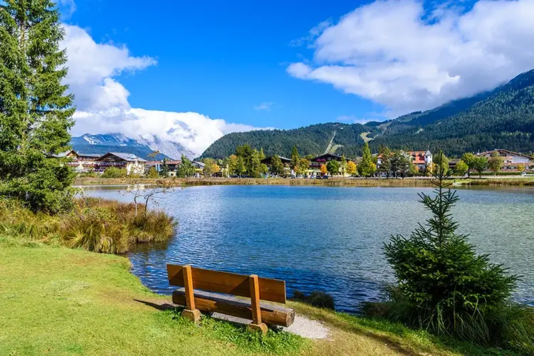 Seefeld &egrave; la meta perfetta per fughe del weekend o per vacanze di prossimit&agrave; In famiglia o in coppia in Tirolo?A ciascuno il suo hotel perfetto