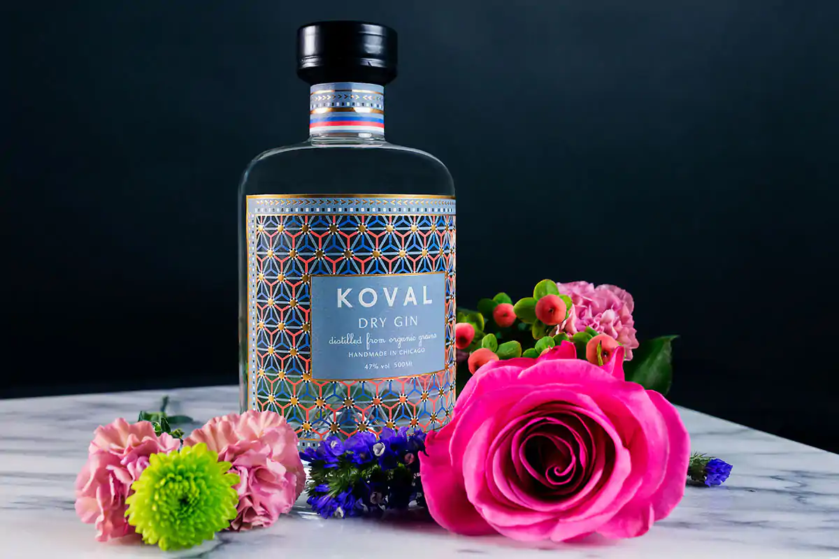 Selezione di gin di Pellegrini Spa Qualit&agrave; senza compromessi