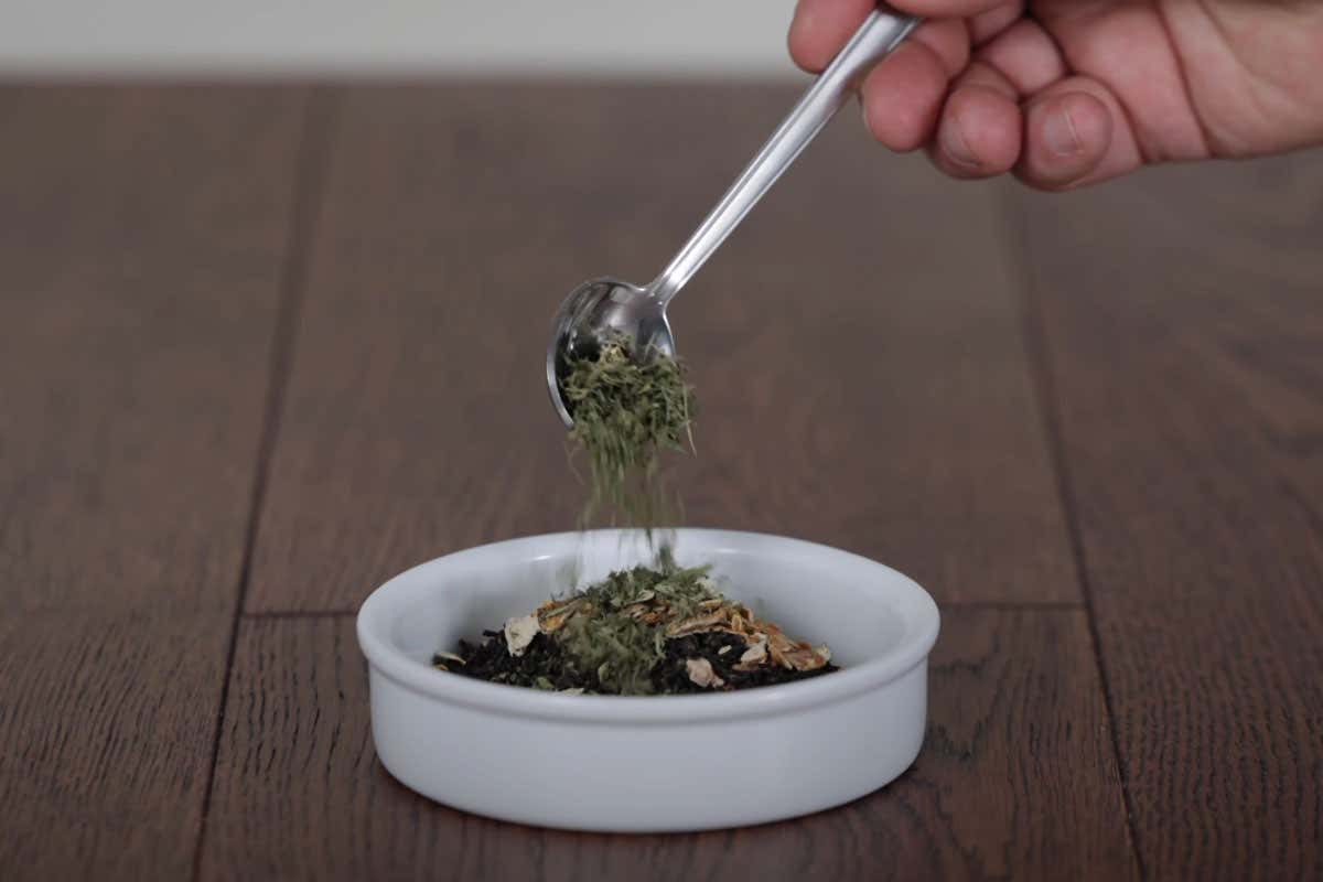 Il tè Pu'er incontra la torta al cioccolato e arance al Grand Hotel Continental