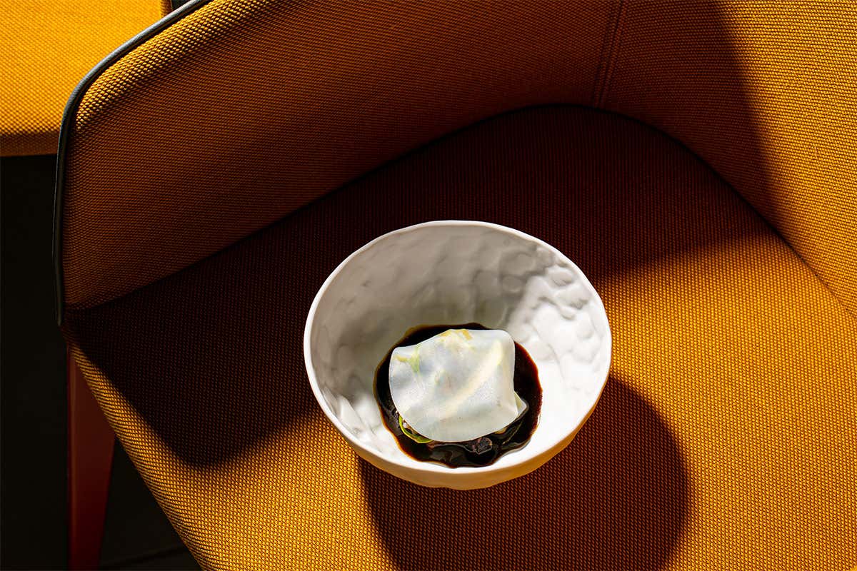 Seppia, percebes, asparago, demi-glace vegetale Seppia, percebes, asparago, demi-glace vegetale Seppia, percebes, asparago, demi-glace vegetale Seppia, percebes, asparago, demi-glace vegetale