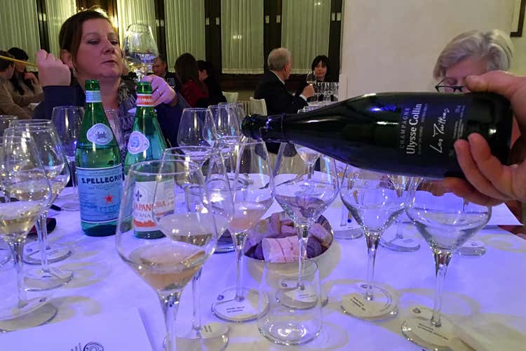Serata Ais Bergamo da bollicine Serata Ais Bergamo da bollicine
