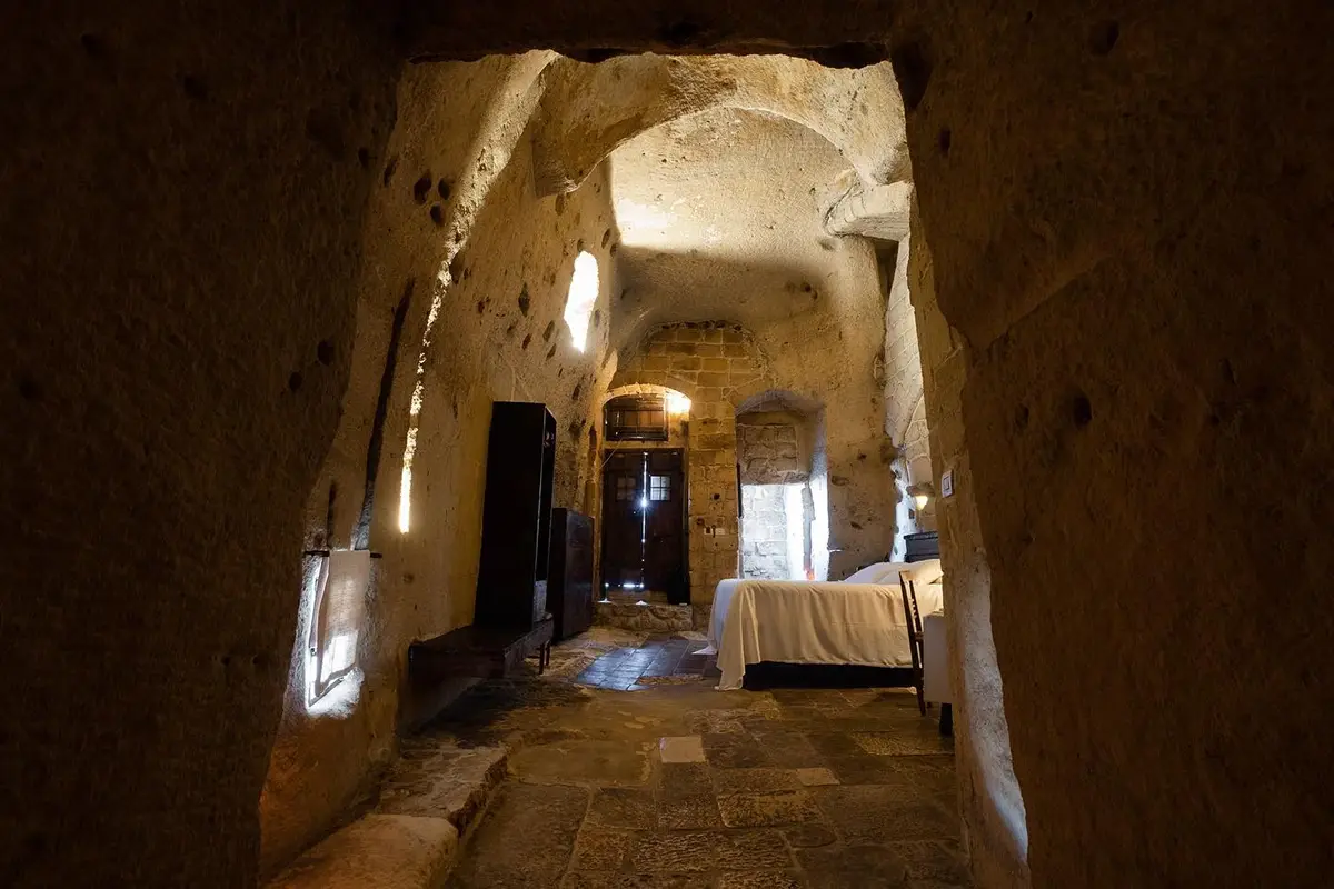 Le stanze sono 18, quasi tutte all&rsquo;interno delle grotte Natale super classico? Perch&eacute; non dormire in un ''presepe''! Ecco tre hotel