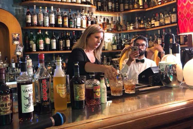 Marina Milan (Sfida tra barman a colpi di Vermouth L'eccellenza piemontese è da sdoganare) Marina Milan (Sfida tra barman a colpi di Vermouth L'eccellenza piemontese è da sdoganare)