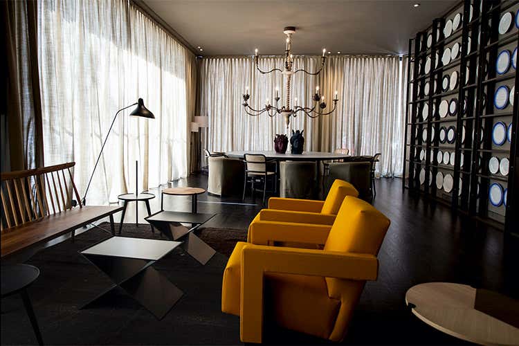 (Sfincione e bollicine a Milano La Mantia insieme a Cantine Ferrari)