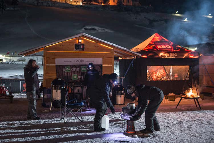 Si accendono i barbecue per West Sfida tra i migliori griller a Bolzano Si accendono i barbecue per West Sfida tra i migliori griller a Bolzano