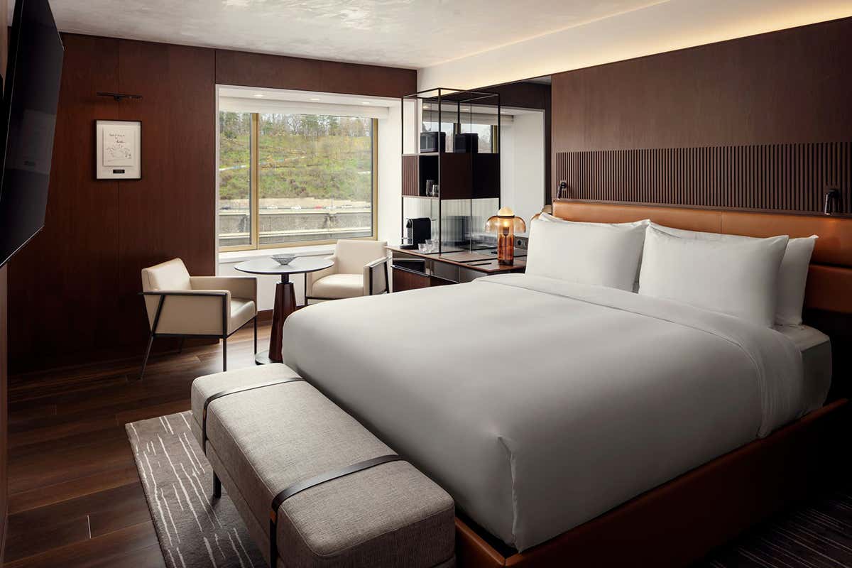 La Signature Room con vista sul fiume del Fairmont Golden Prague
