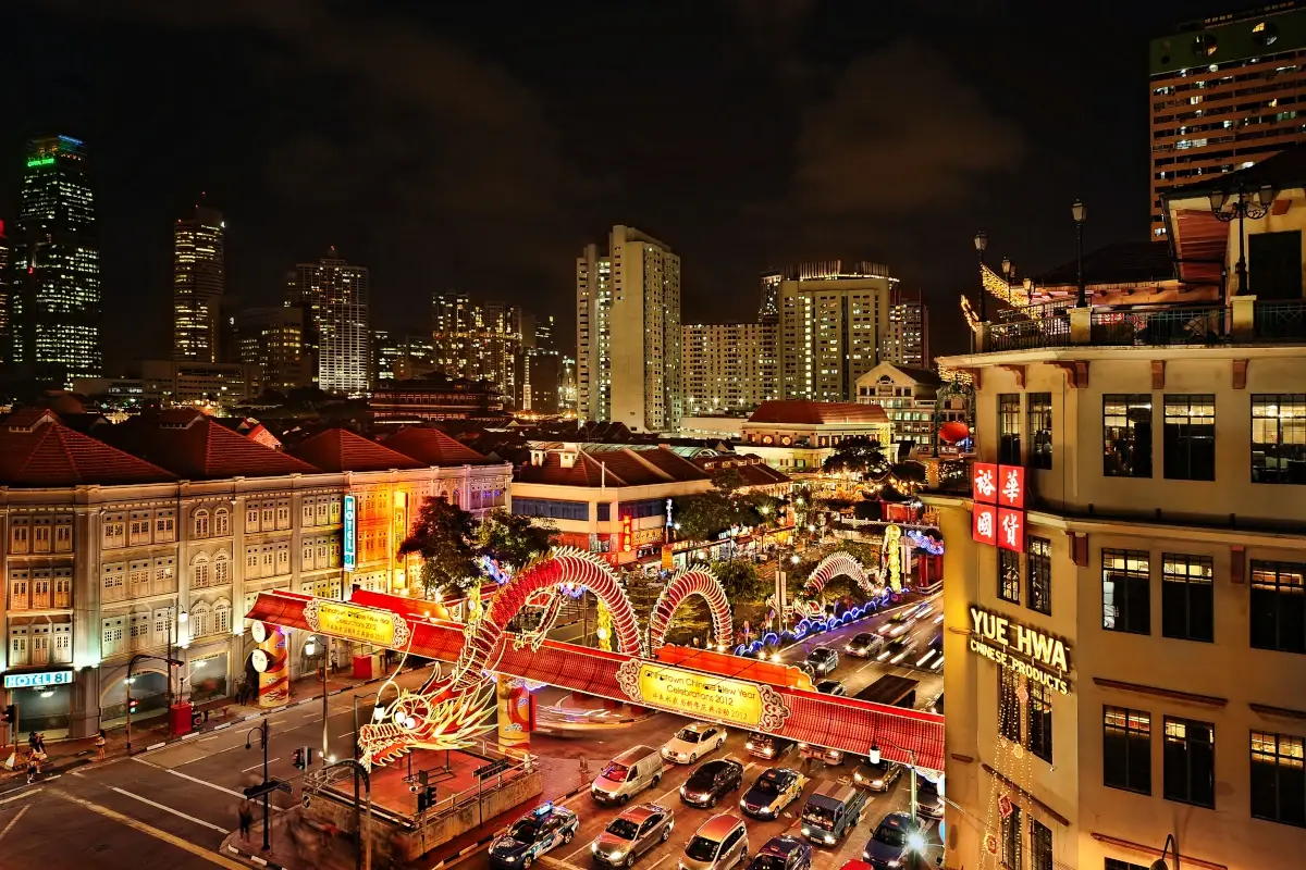 Lo spettacolo di luci a Singapore&nbsp; Singapore &egrave; pronta ad accendersi per accogliere l'anno della tigre