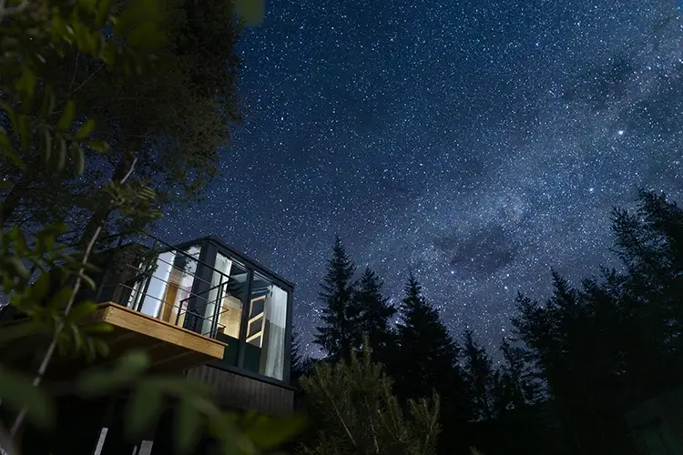 Skyview Chalets. Foto: Martin Lugger&nbsp; Un lago, una decappottabile e di pi&ugrave; Ecco la vacanza d'acqua dolce