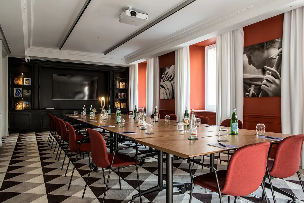 Quattro le sale riunioni  Sofitel Villa Borghese, dove Parigi abbraccia Roma