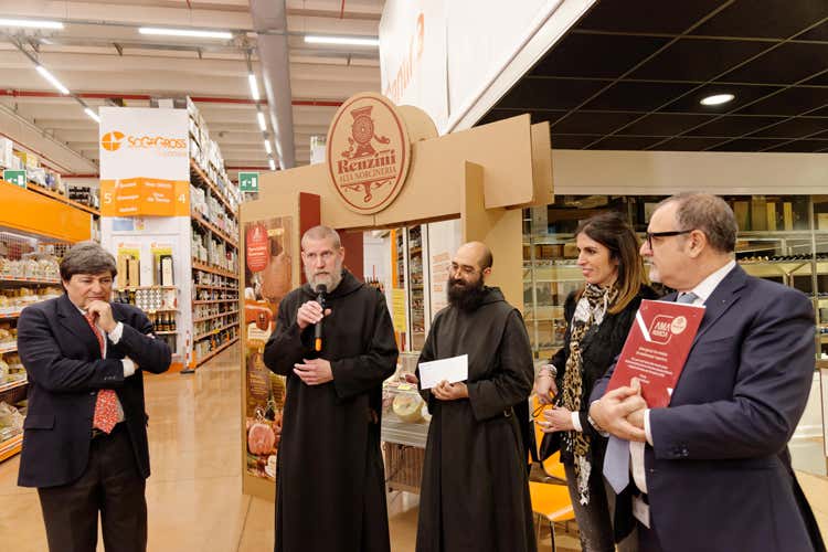 Sogegross, raccolti 30mila euro di fondi per ricostruire la Basilica di S.Benedetto Sogegross, raccolti 30mila euro di fondi per ricostruire la Basilica di S.Benedetto