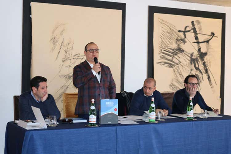 Ciccio Sultano (Le Soste di Ulisse Ciccio Sultano lascia il consiglio direttivo)