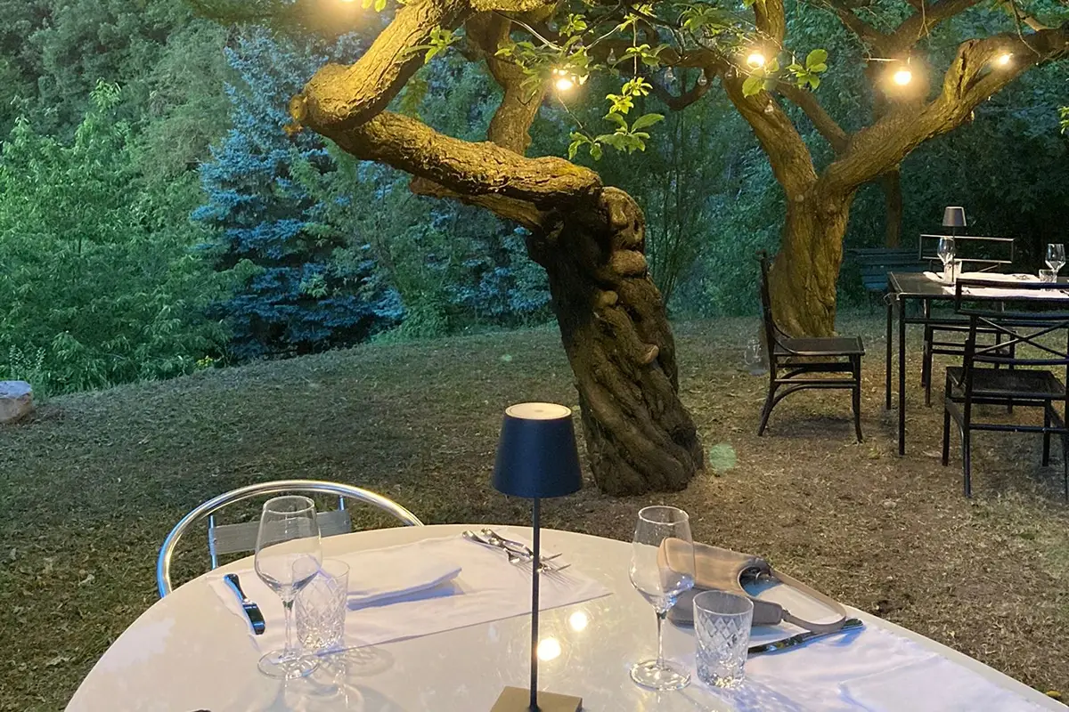 Il temporary restaurant Un temporary restaurant… sotto i sassi per gustare l’Appennino emiliano