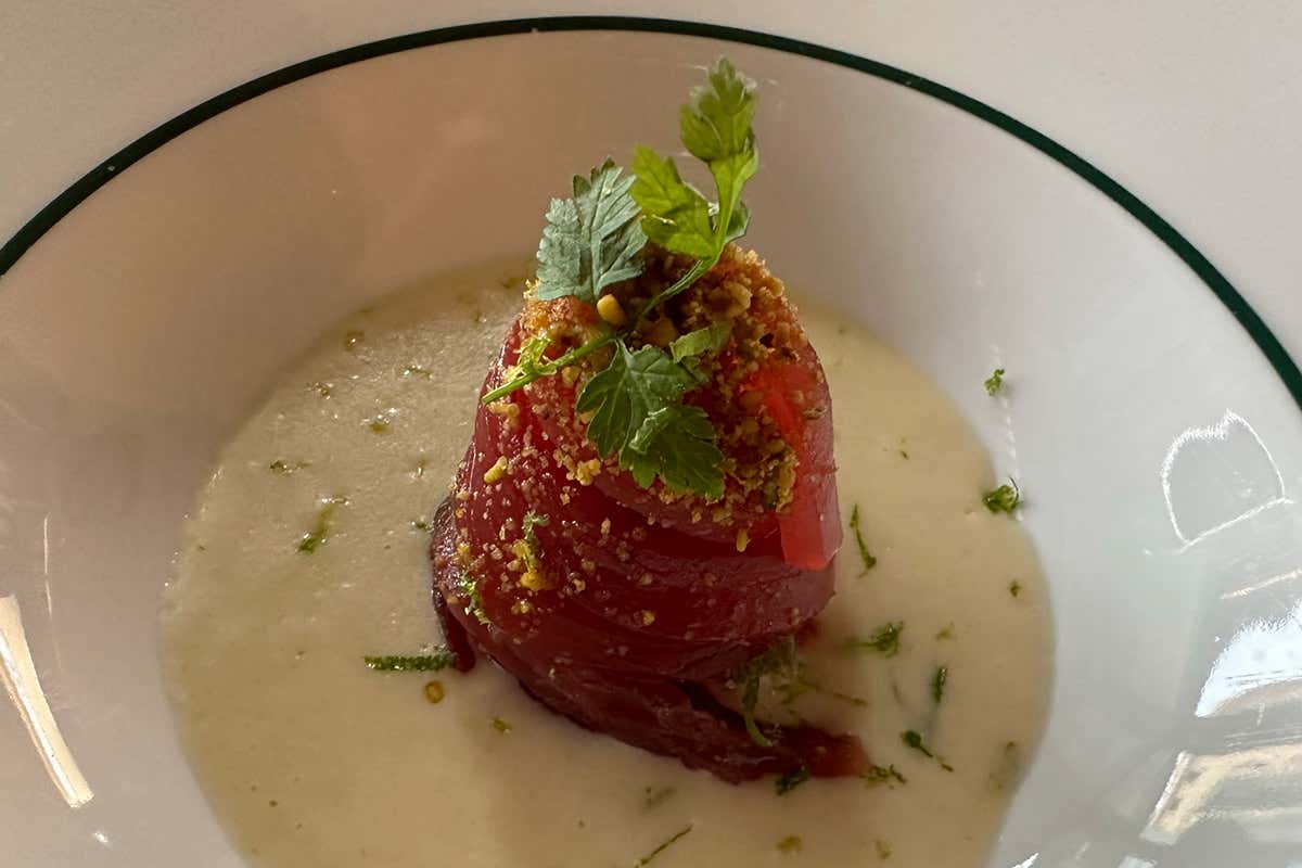 Spaghetti di tonno con crema di acciughe di Monterosso Splendido Mare a Portofino: lusso, relax e cucina gourmet