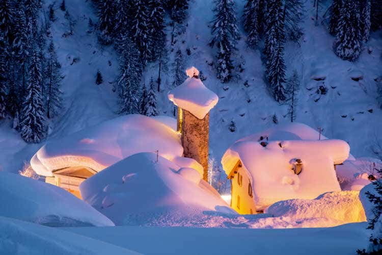 (Sport sulla neve ed enogastronomia Un inverno magico in Svizzera)