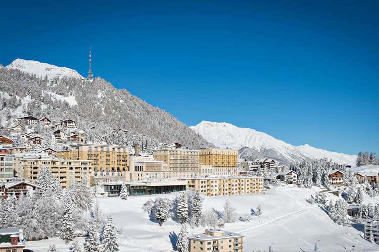 St. Moritz, perla dell&rsquo;Engadina  Meta di sciatori, artisti e buongustai