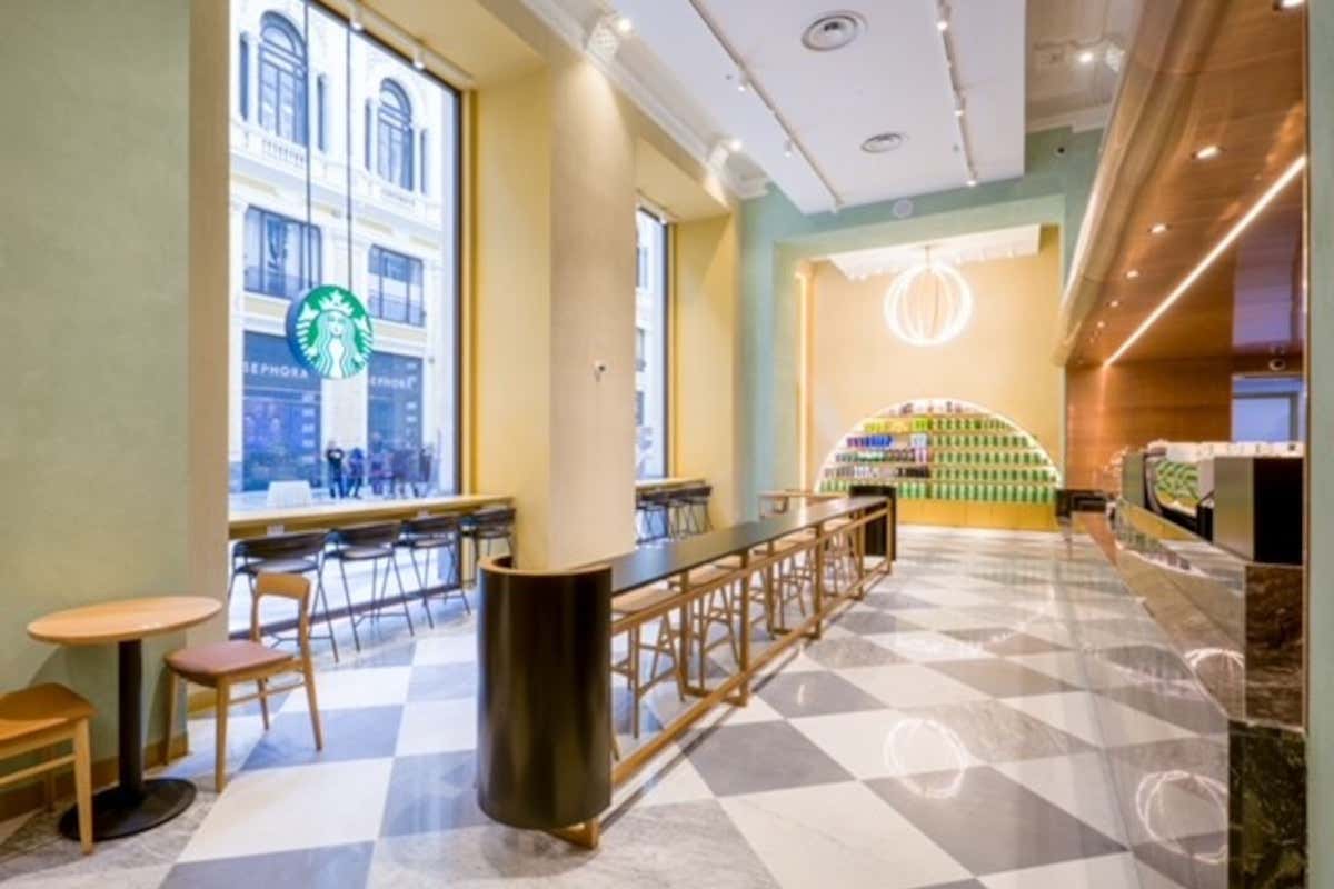 Il nuovo Starbucks a Napoli Starbucks apre a Napoli: è il secondo store in Campania Il nuovo Starbucks a Napoli Starbucks apre a Napoli: è il secondo store in Campania