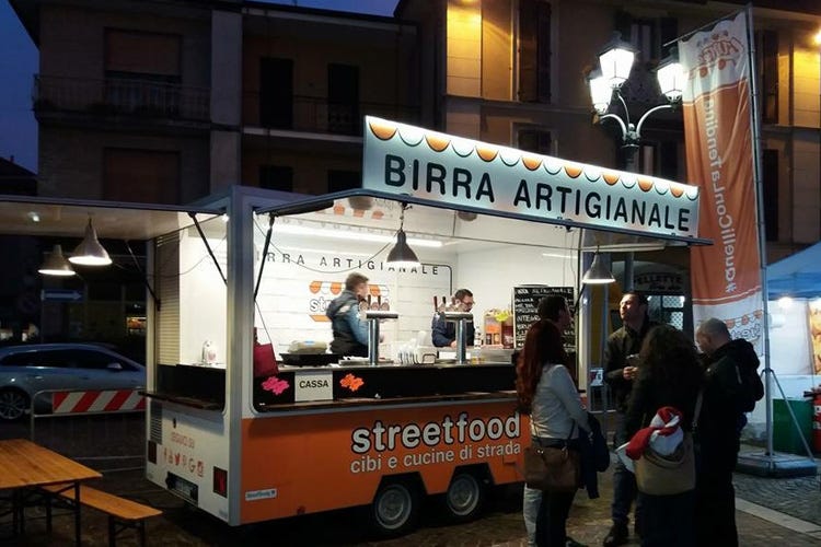 (Streetfood a Cagnes Sur Mer I prodotti italiani arrivano Oltralpe)