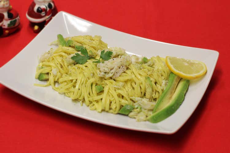 Tagliolini con avocado e persico Tagliolini con avocado e persico