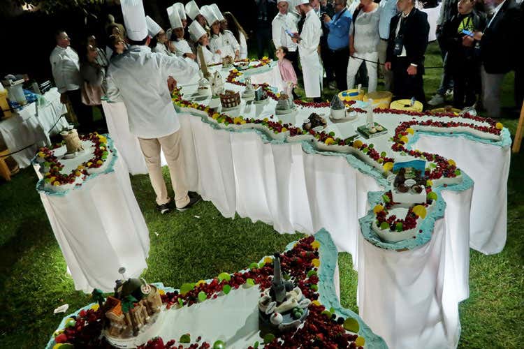 (Taormina Cooking Fest 3mila visitatori alla 3ª edizione, record) (Taormina Cooking Fest 3mila visitatori alla 3ª edizione, record)