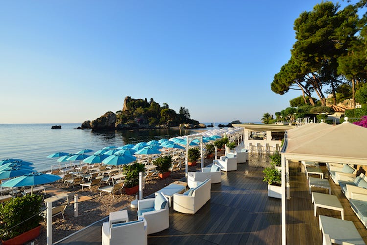 La Plage Resort di Taormina (Taormina, aperitivo senza plastica Un drink a chi ripulisce la spiaggia)