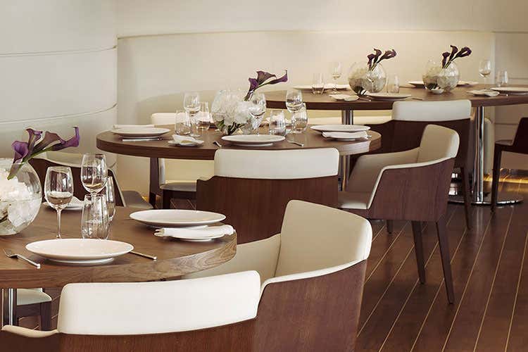 (Tartufi Biagetti e vini Antinori Serata d'eccellenze al The View Lugano) (Tartufi Biagetti e vini Antinori Serata d'eccellenze al The View Lugano)