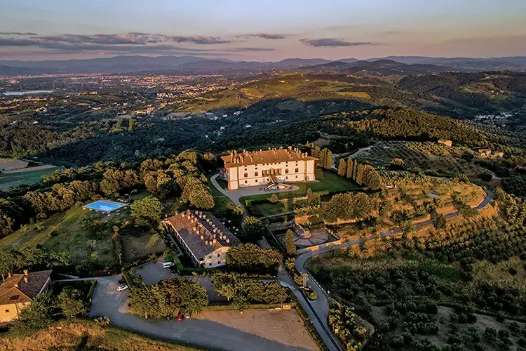 Tenuta di Artimino&nbsp; Tenuta di Artimino, tra natura e atmosfere rinascimentali