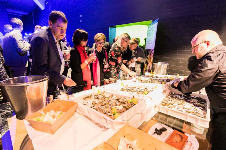 (Terlan SensEvent Party di Cantina Terlano Centinaia di appassionati alla 5&ordf; edizione)