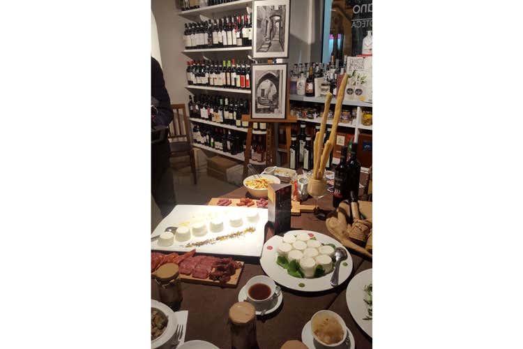 (Il bello e il buono di Vico del Gargano L'evento Terrarancia per San Valentino) (Il bello e il buono di Vico del Gargano L'evento Terrarancia per San Valentino)