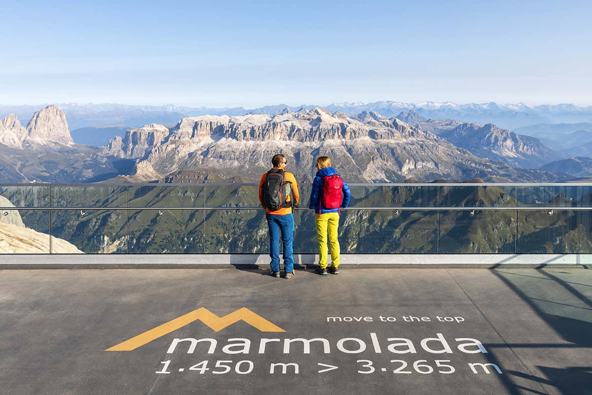 Terrazza Panoramica Marmolada. Foto: Marmolada srl Marmolada da scoprire tra borghi ''dog'', storia e sport in quota