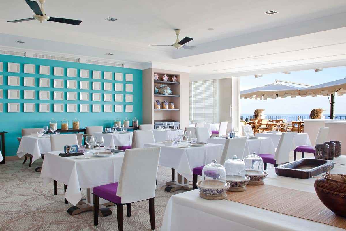 La sala di Terrazza Tiberio FOTO Capri Tiberio Palace, boutique hotel a cinque stelle sull’isola azzurra