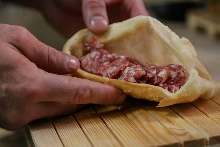 (Testami, una boccata d'aria fresca La Lunigiana in tavola a Milano)