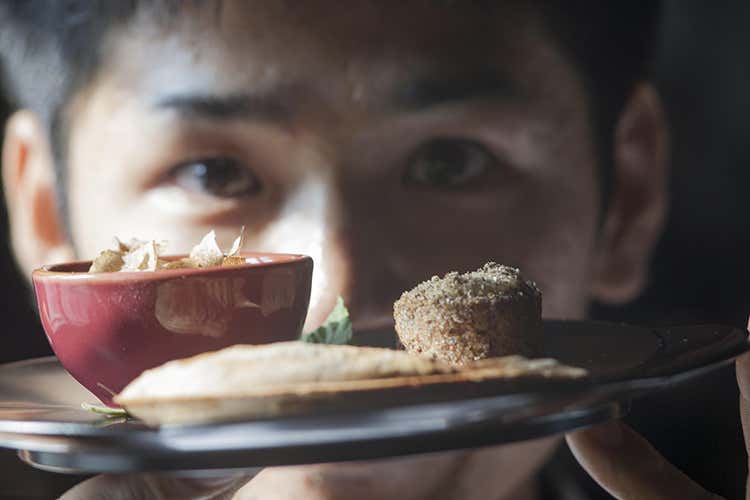 Hayao Watanabe (The Vegetarian Chance Premiato Ueda Satoru)