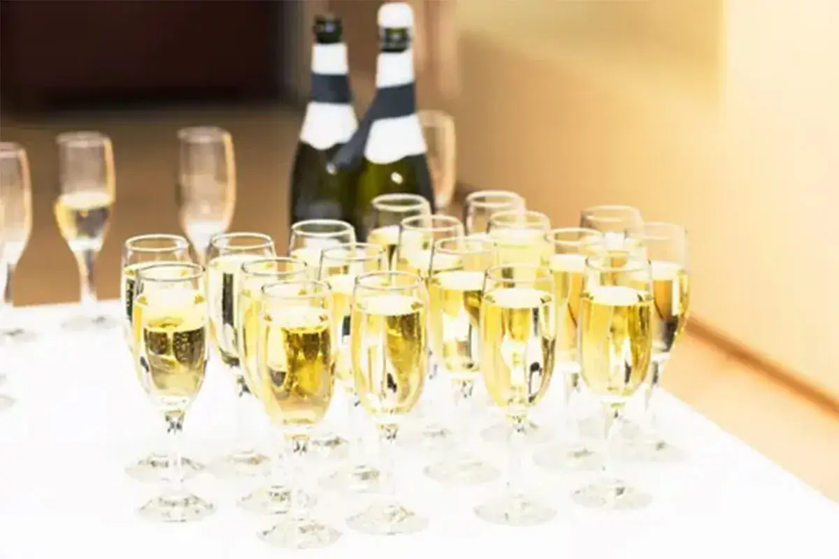 La Prosecco-mania non si ferma 7 bottiglie su 10 finiscono all'estero