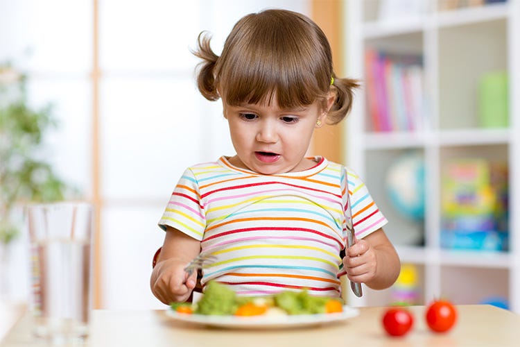 Dieta vegana, arriva la proposta di legge 
I genitori non possono imporla ai figli