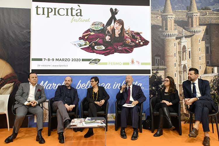 Tipicità alla Bit per la presentazione del palinsesto 2020 (Tipicità, 30 iniziative nel 2020 per promuovere il Marche Style) Tipicità alla Bit per la presentazione del palinsesto 2020 (Tipicità, 30 iniziative nel 2020 per promuovere il Marche Style)