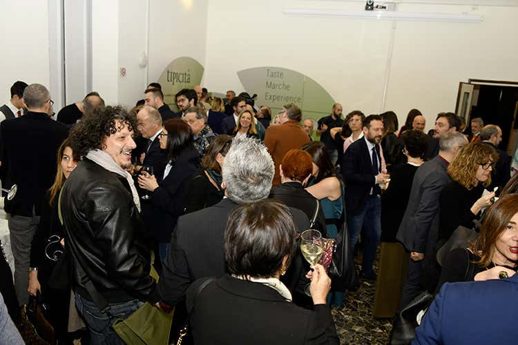 Si comincia con Tipicità Festival a Fermo (Tipicità, 30 iniziative nel 2020 per promuovere il Marche Style) Si comincia con Tipicità Festival a Fermo (Tipicità, 30 iniziative nel 2020 per promuovere il Marche Style)