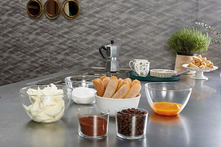 Gli ingredienti del Tiramis&ugrave; (Tiramis&ugrave;, dolce di Treviso Nuovo brand per un dolce unico)