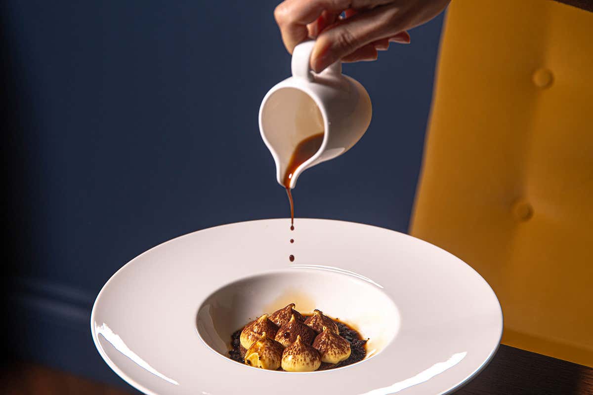 Il ristorante che cucina “nudo”: materia prima e identità nel cuore di Porta Romana