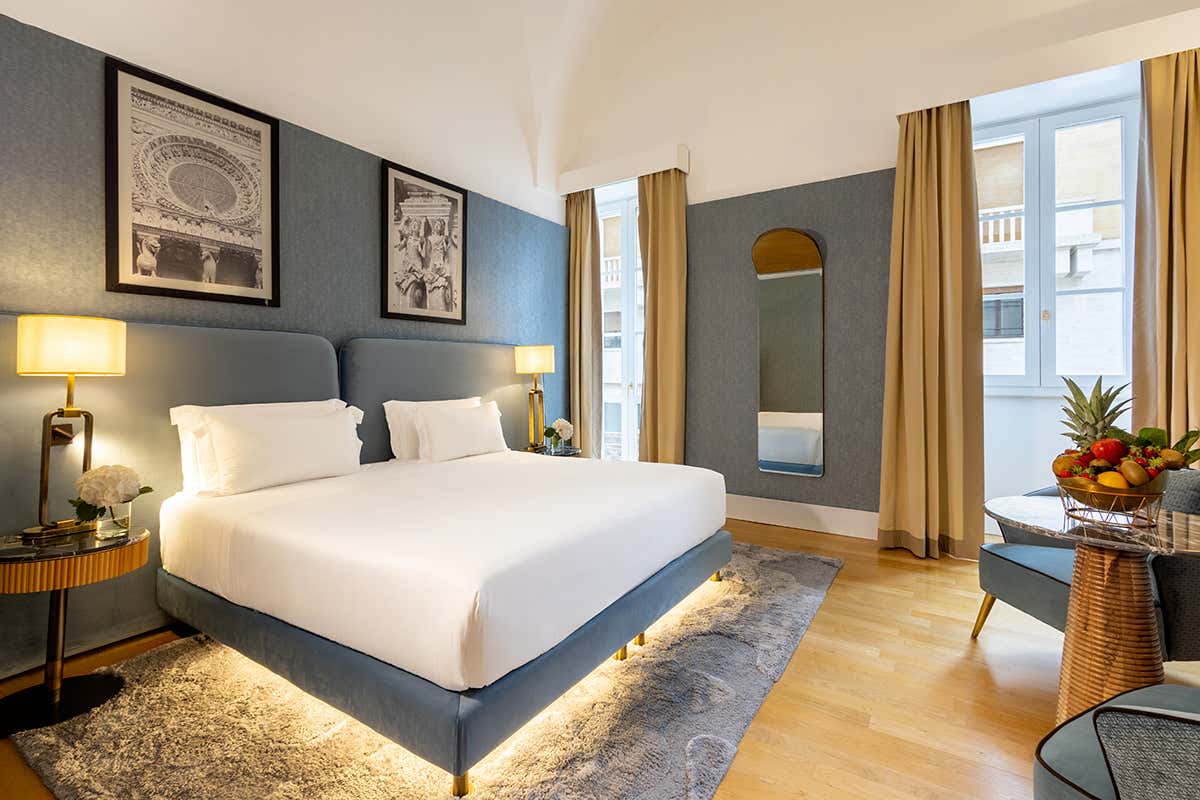 Splendida fusione tra storiche volte a stella e comfort contemporaneo in una delle nostre Junior Suite dedicate al benessere degli ospiti