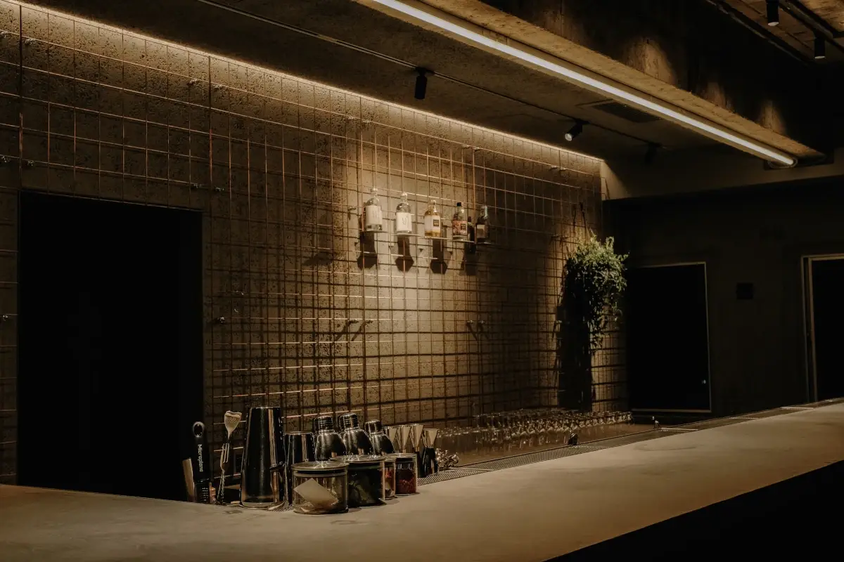 Tokyo Riverside Distillery Tokyo &egrave; la capitale del gin artigianale
