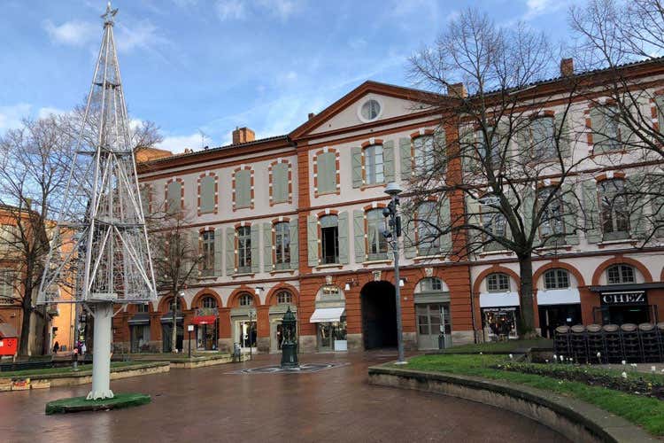 (Tolosa, cresce la vocazione turistica La Cour des Consuls soggiorno di charme) (Tolosa, cresce la vocazione turistica La Cour des Consuls soggiorno di charme)