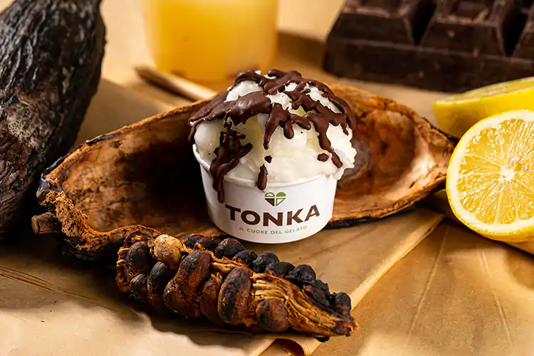 Polpa di cabossa, limone e variegato stracciatella con cioccolato lavorato metodo Modica Dove mangiare a Roma? Ta rooftop, piazze storiche e vigne