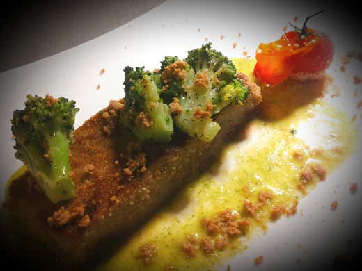 Tonno rosso del Mediterraneo cotto e crudo sua bottarga e sparacello palermitano Tonno rosso del Mediterraneo cotto e crudo sua bottarga e sparacello palermitano