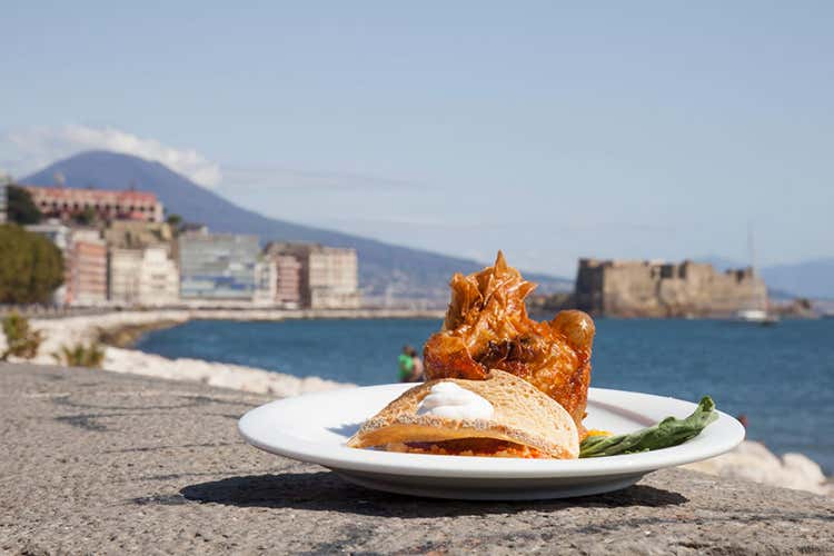 Bufala Fest, sul lungomare di Napoli (Torna Bufala Fest, filiera in vetrina 50 stand e tanti cuochi stellati) Bufala Fest, sul lungomare di Napoli (Torna Bufala Fest, filiera in vetrina 50 stand e tanti cuochi stellati)