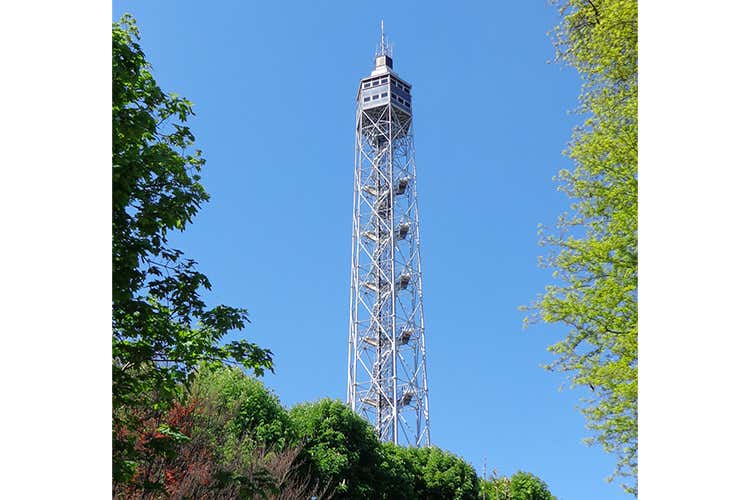 Torre Branca di Gio Ponti, 15 anni dopo Una tavola rotonda per fare il punto Torre Branca di Gio Ponti, 15 anni dopo Una tavola rotonda per fare il punto